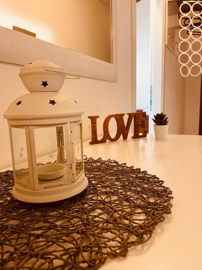 Casa Amelie Apartment Peschiera del Garda Luaran gambar