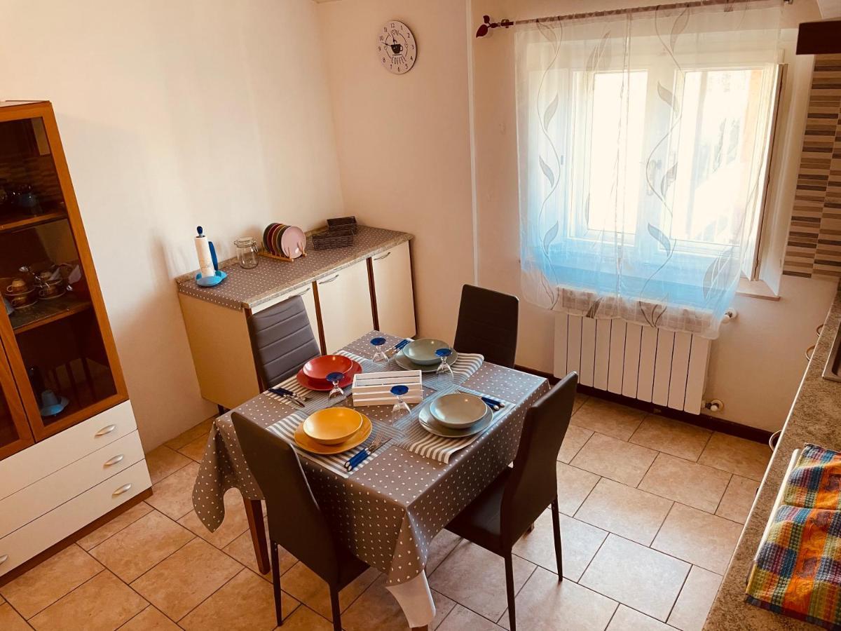 Casa Amelie Apartment Peschiera del Garda Luaran gambar